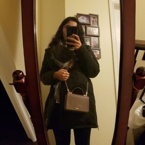 Meet your Posher, Aisha